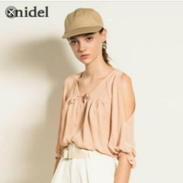 SNIDEL(スナイデル)のオープンショルダーブラウス レディースのトップス(シャツ/ブラウス(長袖/七分))の商品写真