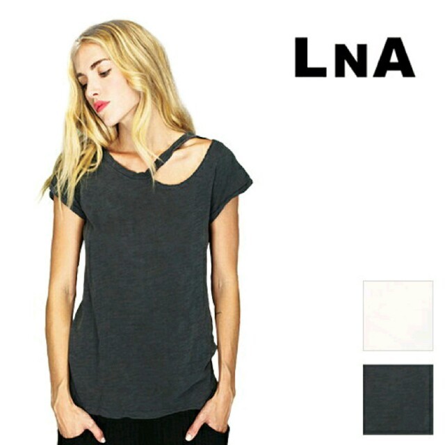 LnA(エルエヌエー)のLNA/新品未使用/カットアウトTシャツ/デザートクルーTシャツ レディースのトップス(Tシャツ(半袖/袖なし))の商品写真
