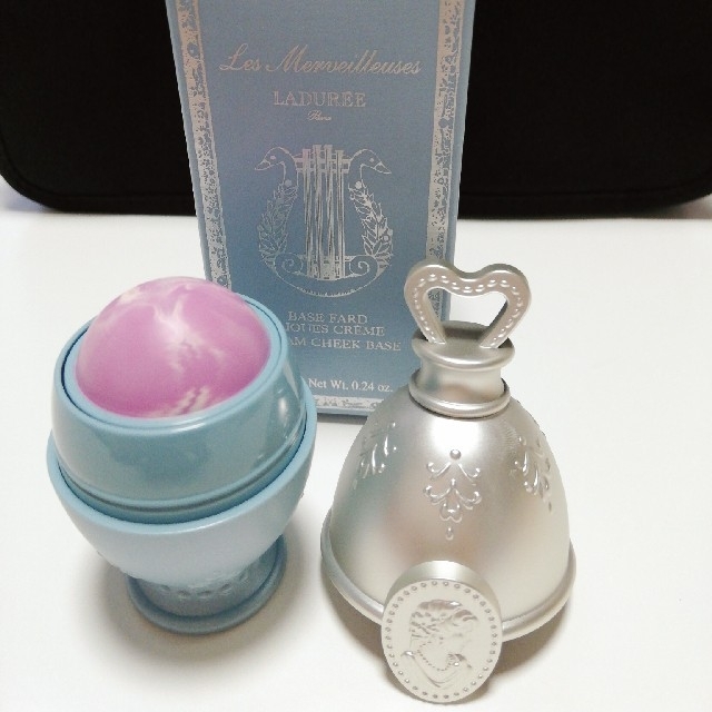 Les Merveilleuses LADUREE(レメルヴェイユーズラデュレ)のレ・メルヴェイユーズ ラデュレ クリーム チーク 　113 コスメ/美容のベースメイク/化粧品(チーク)の商品写真