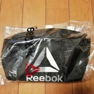 リーボック(Reebok)の新品未使用 リーボックウエストバッグ(ボディーバッグ)