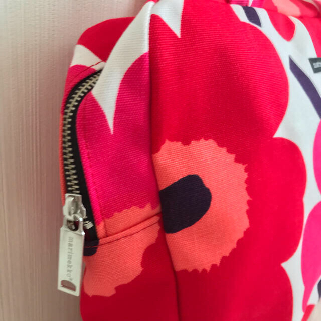 marimekko(マリメッコ)の新品未使用 marimekko ウニッコ柄PCバッグ レディースのバッグ(トートバッグ)の商品写真