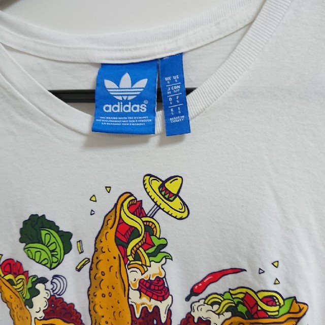 adidas(アディダス)のadidas originals Tシャツ タコス デザインTシャツ  メンズM メンズのトップス(Tシャツ/カットソー(半袖/袖なし))の商品写真