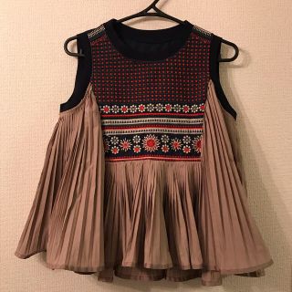 刺繍ノースリーブ フレアトップス(カットソー(半袖/袖なし))