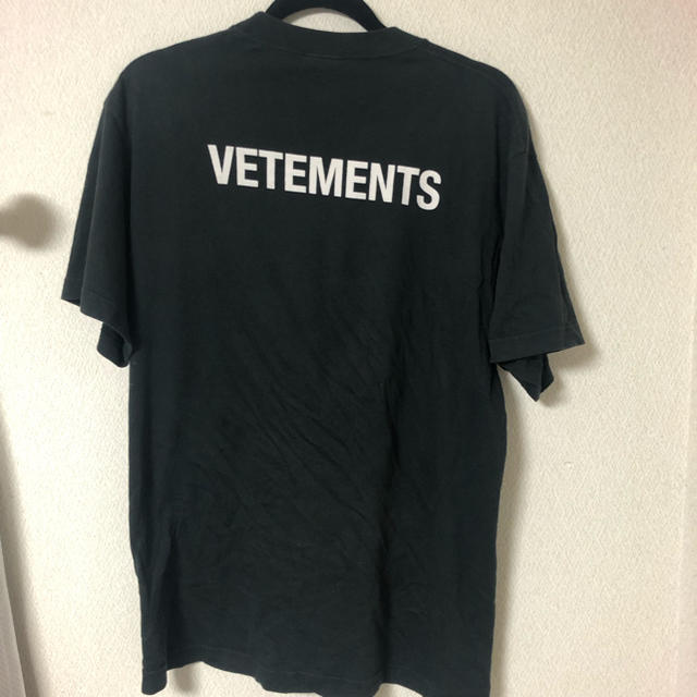 Balenciaga(バレンシアガ)のvetements 初期staff Tシャツ L size メンズのトップス(Tシャツ/カットソー(半袖/袖なし))の商品写真