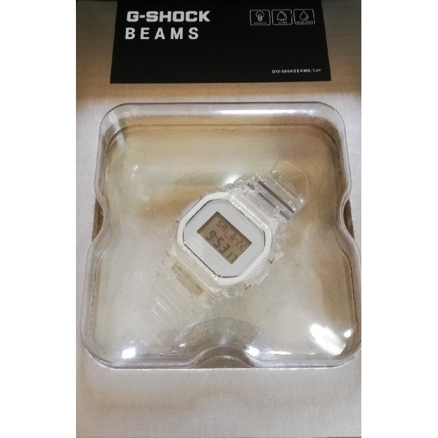 G-SHOCK(ジーショック)のBEAMS×G-SHOCK 別注 DW-5600SK-1JF スケルトン メンズの時計(腕時計(デジタル))の商品写真