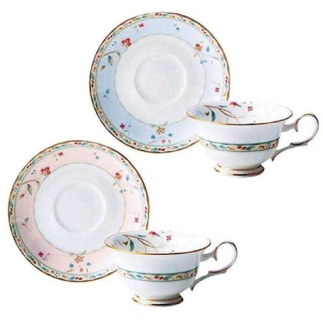 Noritake(ノリタケ)のノリタケ 花更紗 カップ&ソーサー インテリア/住まい/日用品のキッチン/食器(食器)の商品写真