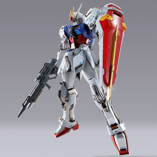 BANDAI(バンダイ)の【開催記念商品】METAL BUILD ストライクガンダム エンタメ/ホビーのおもちゃ/ぬいぐるみ(模型/プラモデル)の商品写真