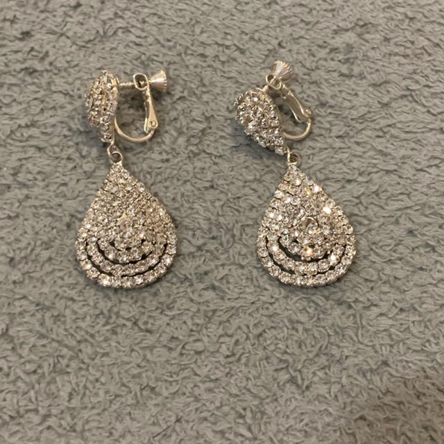 Vera Wang(ヴェラウォン)のブライダルアクセ レディースのアクセサリー(イヤリング)の商品写真