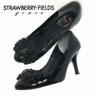 ストロベリーフィールズ(STRAWBERRY-FIELDS)のstrawberry fields grace＊ビジューパンプス＊23.5cm(ハイヒール/パンプス)