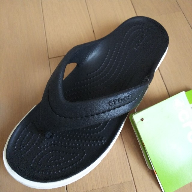 crocs(クロックス)の新品！22センチ クロックス  ビーチサンダル キッズ/ベビー/マタニティのキッズ靴/シューズ(15cm~)(サンダル)の商品写真