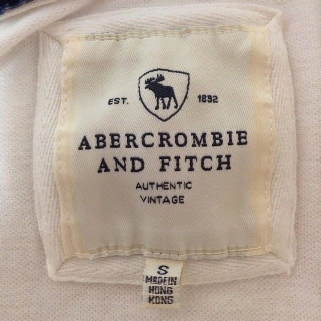 Abercrombie&Fitch(アバクロンビーアンドフィッチ)の【728迄お取り置き中】A&F ポロシャ レディースのトップス(ポロシャツ)の商品写真