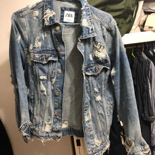 ザラ(ZARA)のzara ザラ ダメージ加工 デニムジャケット(Gジャン/デニムジャケット)