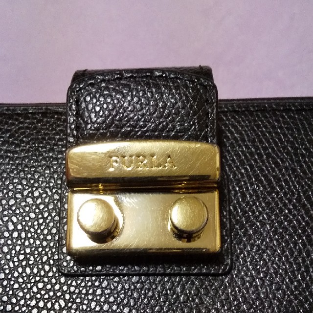 Furla(フルラ)の値下げ中！FURLA 二つ折り財布 レディースのファッション小物(財布)の商品写真