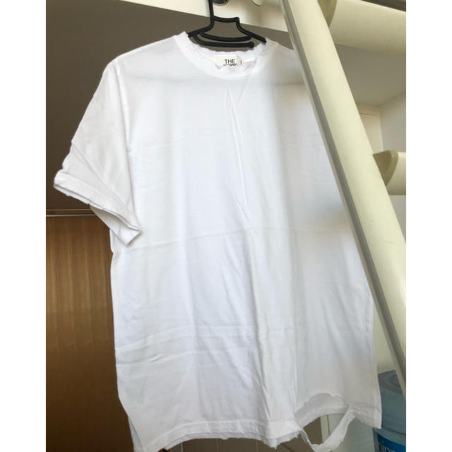 ZARA(ザラ)の【値下げ】ビッグtee ビックtee ビッグティ ダメージティー レディースのトップス(Tシャツ(半袖/袖なし))の商品写真