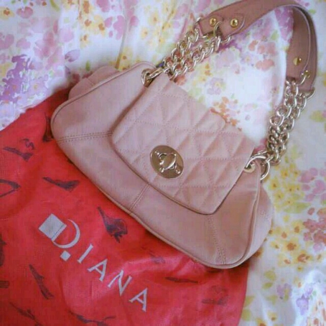 DIANA(ダイアナ)の＊…あやぽん様専用♡*゜…＊ レディースのバッグ(ハンドバッグ)の商品写真