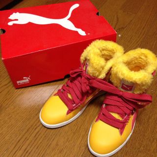 プーマ(PUMA)のPUMAもこもこスニーカー 黄×ピンク(スニーカー)