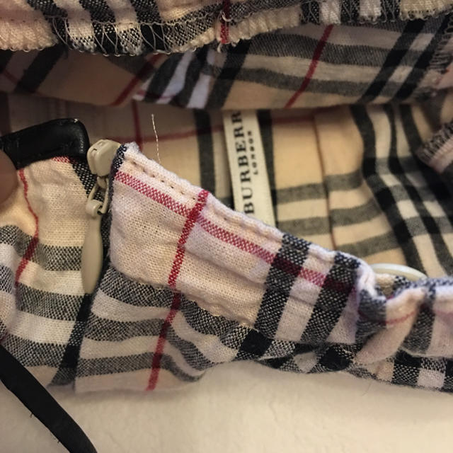 BURBERRY(バーバリー)のBURBERRY✩スカート キッズ/ベビー/マタニティのキッズ服女の子用(90cm~)(スカート)の商品写真