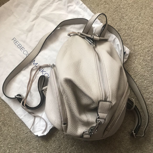 Rebecca Minkoff(レベッカミンコフ)のrebecca mincoff medium julian  レディースのバッグ(リュック/バックパック)の商品写真