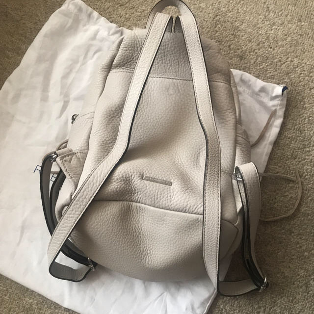 Rebecca Minkoff(レベッカミンコフ)のrebecca mincoff medium julian  レディースのバッグ(リュック/バックパック)の商品写真