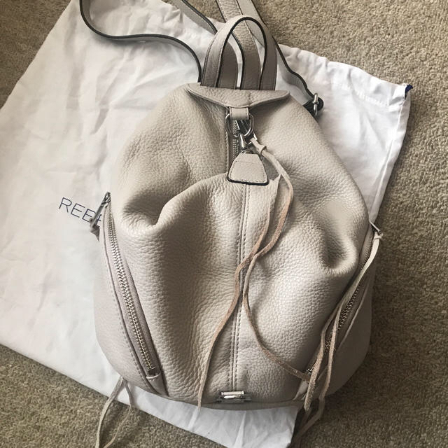 Rebecca Minkoff(レベッカミンコフ)のrebecca mincoff medium julian  レディースのバッグ(リュック/バックパック)の商品写真