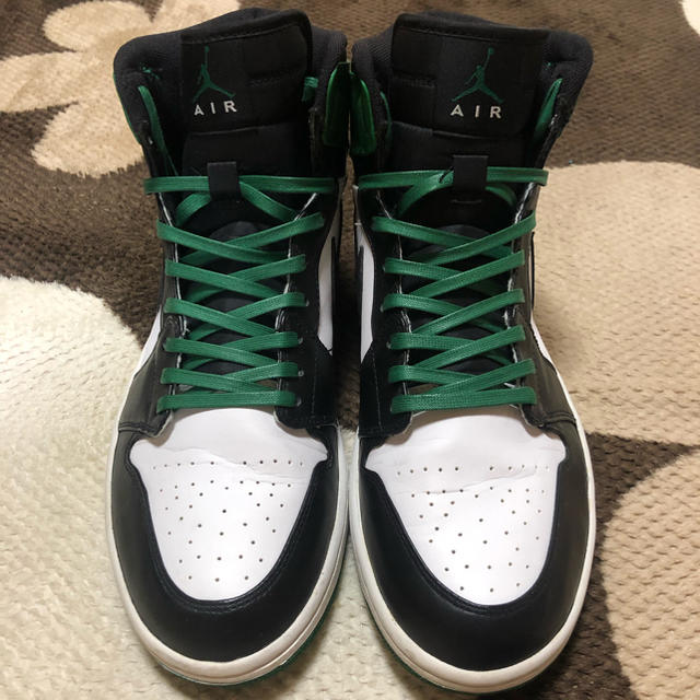 NIKE(ナイキ)の美中古 29.0 NIKE AIR jordan 1 セルティックス  メンズの靴/シューズ(スニーカー)の商品写真