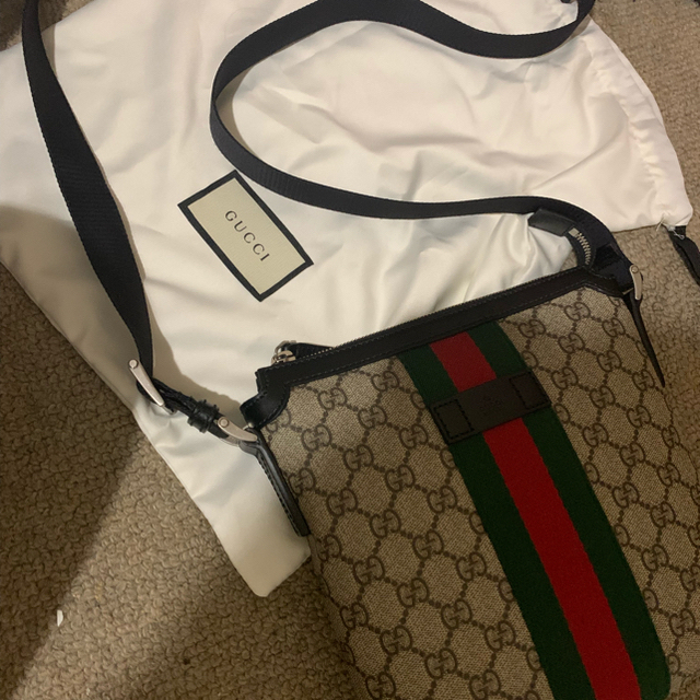 Gucci(グッチ)のGucci  メンズのバッグ(メッセンジャーバッグ)の商品写真