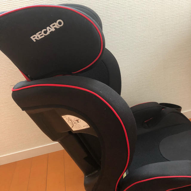 RECARO(レカロ)のレカロ ジュニアシート J3 キッズ/ベビー/マタニティの外出/移動用品(自動車用チャイルドシート本体)の商品写真