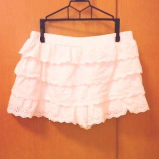 アルシーヴ(archives)のフリルショーパン(ショートパンツ)