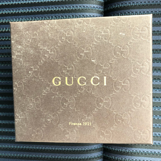 Gucci(グッチ)のGUCCI 折りたたみ財布 メンズのファッション小物(折り財布)の商品写真