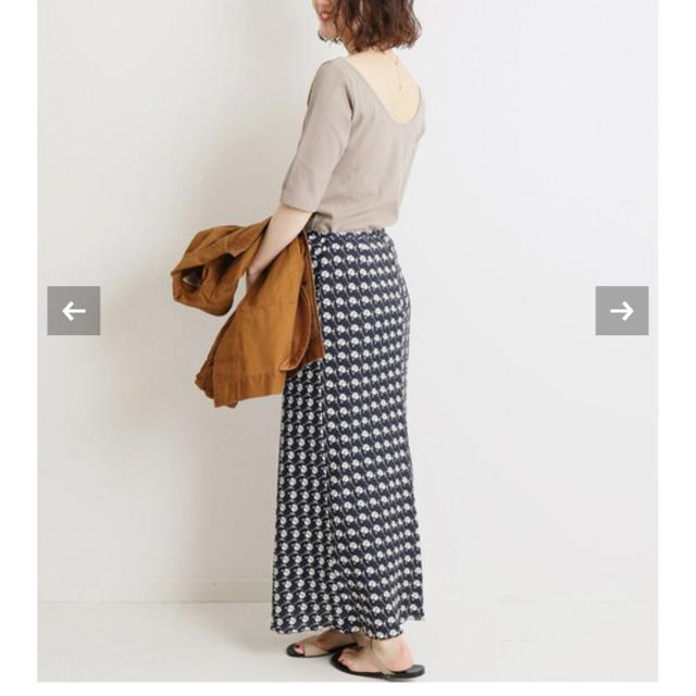 IENA(イエナ)のレトロデシン フラワースカート レディースのスカート(ロングスカート)の商品写真