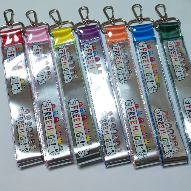 値下げ‼️ Kis-My-Ft2 ストラップ オーダーページ ハンドメイドのアクセサリー(キーホルダー/ストラップ)の商品写真