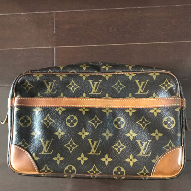 LOUIS VUITTON(ルイヴィトン)のルイヴィトン モノグラム セカンドバッグ メンズのバッグ(セカンドバッグ/クラッチバッグ)の商品写真