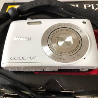 ニコン(Nikon)のNikon COOLPIX S4300 コンパクト デジタルカメラ (コンパクトデジタルカメラ)