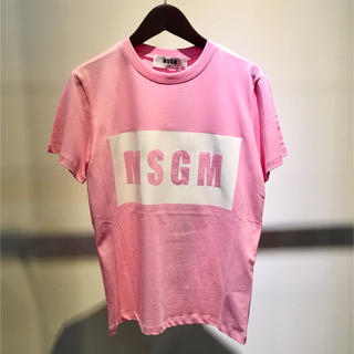 エムエスジイエム(MSGM)のMSGM エムエスジーエム 新品 ボックス ロゴ Tシャツ ピンク(Tシャツ(半袖/袖なし))