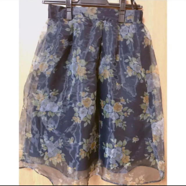 heather(ヘザー)の新品未使用 ヘザー  花柄 スカート　チュール  シースルー   レディースのスカート(ひざ丈スカート)の商品写真
