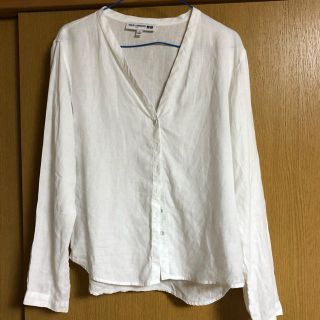 ユニクロ(UNIQLO)の専用 UNIQLO Vネックリネンシャツ(シャツ/ブラウス(長袖/七分))