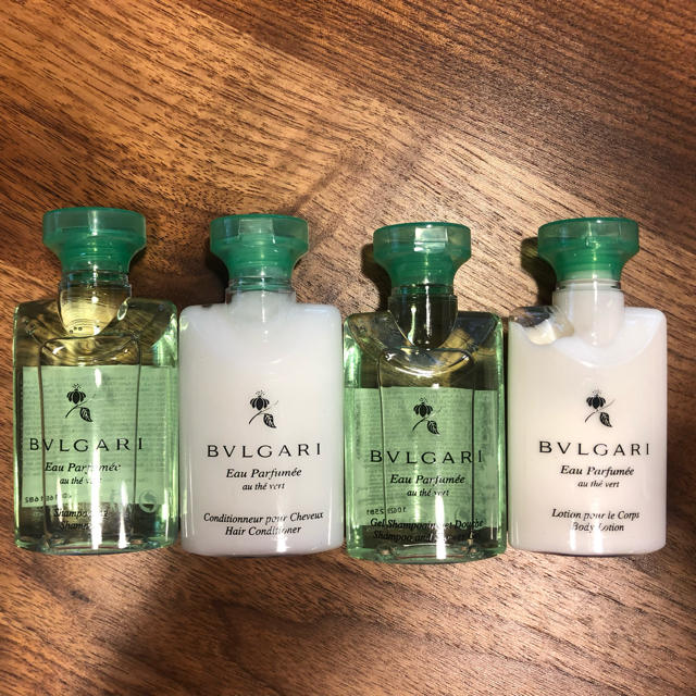 BVLGARI(ブルガリ)のBVLGARIアメニティセット コスメ/美容のボディケア(その他)の商品写真