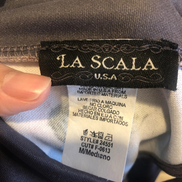 asos(エイソス)のLA SCALA レディースのワンピース(ひざ丈ワンピース)の商品写真