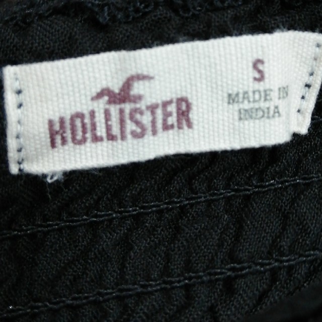 Hollister(ホリスター)のHollister　フロントタイ　タンクトップ レディースのトップス(タンクトップ)の商品写真