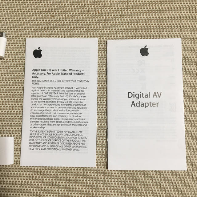 Apple(アップル)のApple純正 Digital AV Adapter スマホ/家電/カメラのテレビ/映像機器(映像用ケーブル)の商品写真