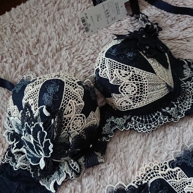 サルート♡店舗限定98G♡E65/M-