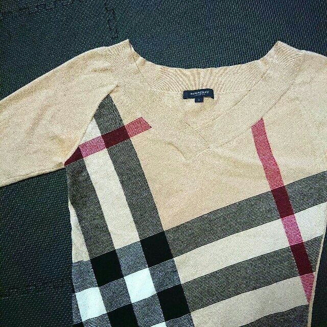 BURBERRY(バーバリー)の【お買い得】BURBERRY LONDON  バーバリー ノバチェック レディースのトップス(ニット/セーター)の商品写真