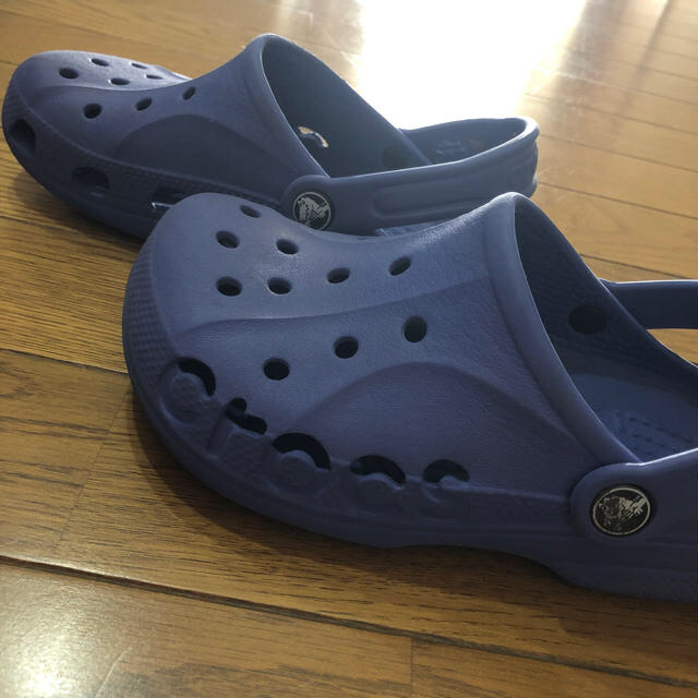 crocs(クロックス)のクロックス キッズ/ベビー/マタニティのキッズ靴/シューズ(15cm~)(サンダル)の商品写真