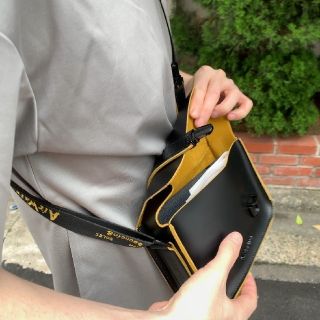 ドクターマーチン ショルダーバッグ(メンズ)の通販 14点 | Dr.Martens