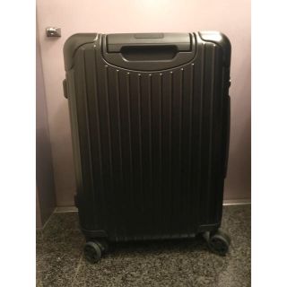 RIMOWA リモワ スーツケース 最新モデル 33 34 機内 ヨーロッパ(トラベルバッグ/スーツケース)