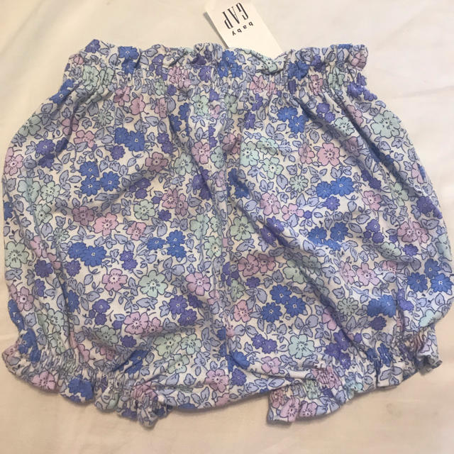 GAP(ギャップ)のGAP  ブルマ  70 キッズ/ベビー/マタニティのベビー服(~85cm)(パンツ)の商品写真