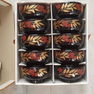 高級漆のお椀10個入りをお譲りします！(食器)