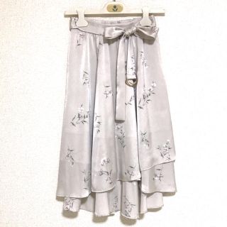 ジルバイジルスチュアート(JILL by JILLSTUART)の【美品♡】ジルバイ☆ 【CanCam 掲載】ASSYMME FLAIR(ひざ丈スカート)