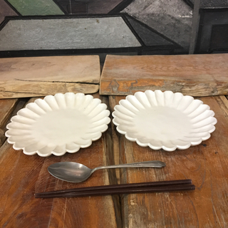 なおなお様専用 お買い得 新品 陶器 陶芸作家 人気の輪花鉢3種6枚(食器)