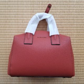 チャールズアンドキース(Charles and Keith)のCHARLES&KEITH　クラシックストラクチャード トップハンドルバッグ

(ショルダーバッグ)